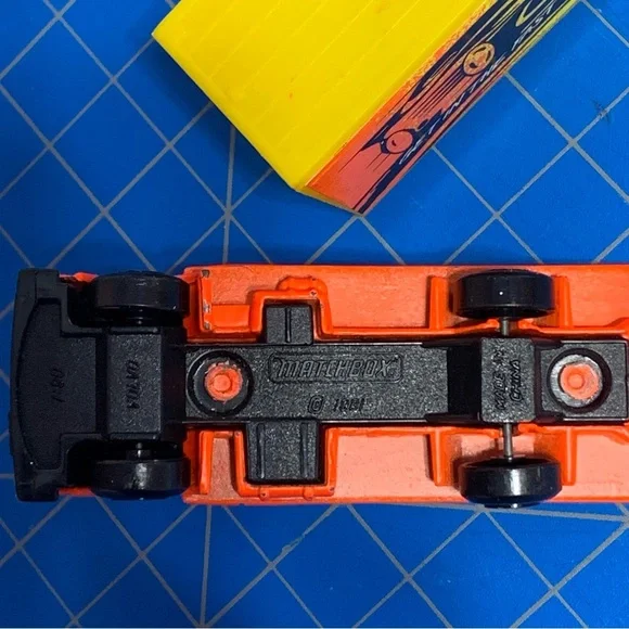 Vintage Matchbox 1981 Volvo 1:90 diecast model - Picture 5 of 5